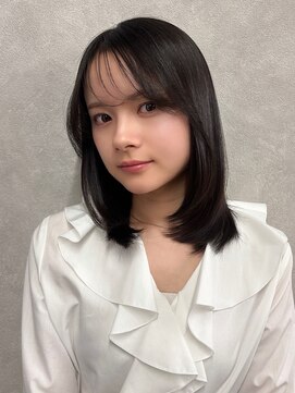 テネール(TENELE) ミディアムレイヤー×ヘアボト