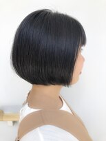 ルーセント(Lucent)&nbsp;艶感のあるミニボブ