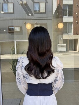 コレル(KORELLE) 深みボルドーブラウンで叶える大人ツヤカラー