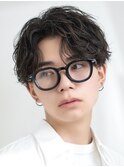 黒髪シャドウパーマツーブロックビジネスシースルーマッシュ