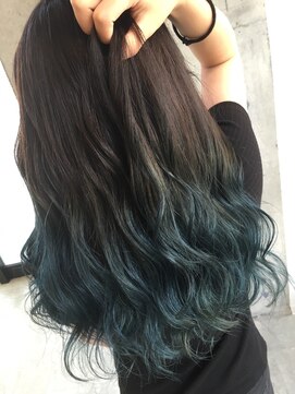 ヘアーデザイン リマ(Hair Design Lima) Lima外国人風カラーアッシュグレージュ×ターコイズブルー