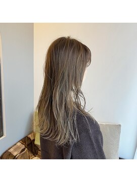 テイスティ プライム(tasty prime) イマドキハイライトブリーチグラデーションカラー