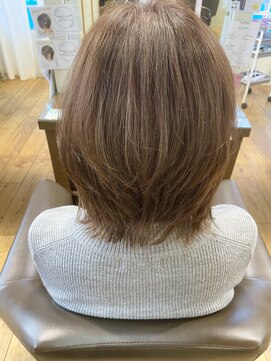 TJ天気予報 9mm 尾張旭店 明るい白髪染め/レイヤーウルフ/大人ハイライト