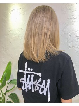 イット(it.) kana ケアブリーチ ミルクティーベージュ