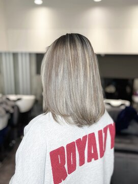 エリーツ 表参道(elyts) [elyts表参道]highlight