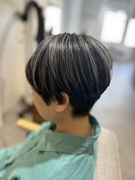 カルゥグラッシー(KALOU glassi) ハンサムショート×コントラストハイライト