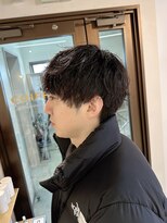 コワファーストナガサキシャンプーボーイ(COIFF1RST NAGASAKI SHAMPOO BOY)&nbsp;縦落ちパーマ長崎