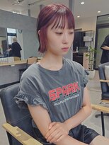 ラボヌール ヘアー エクラ(La Bonheur hair eclat) 伸ばし中、イヤリングカラー