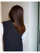 プレッジ(pledge) 髪が柔らかくみえるカラー×セミロング