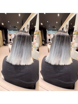 ラヴェ(LAWE.) ホワイト系ブリーチ