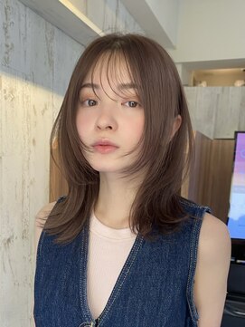 ガーデン 渋谷(GARDEN) ミディアム レイヤーカット 顔周り 似合わせ ベージュ