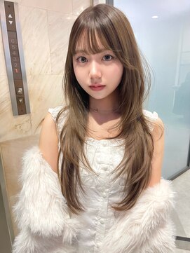 リリー(Lilley) ハッシュカット×小顔レイヤー×韓国風巻き×髪質改善