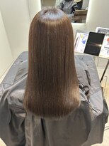 トゥーリ JR二日市駅前店(tuuli) JR二日市駅前 髪質改善トリートメント 20代30代ロング