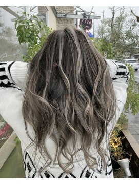 グラムアッシュ(GLAM ASH) 外国人風バレイヤージュ