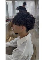 ラナン(Ranun) 【トレンド×清潔感】スッキリ刈り上げの波巻きパーマショート