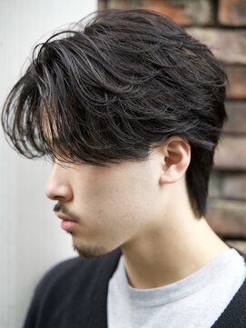 ルーシー 福岡大名店(LUCEY) センターパートフェザーパーマツイストスパイラルパーマメンズ