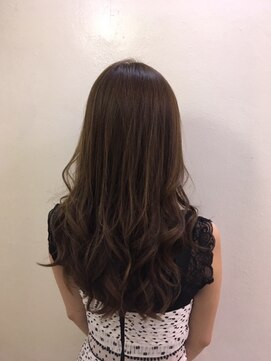 パティオン(PATIONN) 思わす触りたくなる低温デジタルパーマで大人セクシー感がUP！！