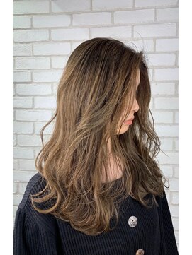 シシ 新宿(She 2.) 【上品ハイライト】オリジナルグレージュ