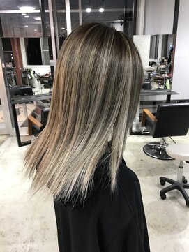 ヘアデザイン ゴドバン(Hair Design Gdobant) #ハイライト #ローライト #バレイヤージュ #カラー