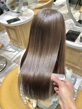 ロンドカスティーヨ 四日市(Lond castillo) 【ロンドカスティーヨ】佐京　美髪縮毛　髪質改善