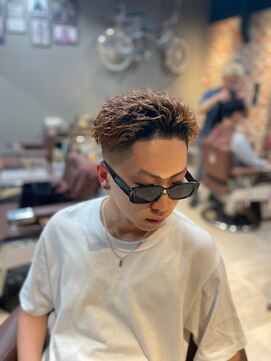 プロショップウェーブ セカンド(PRO SHOP WAVE II) ニュアンスパーマ/カルマパーマ/ダークアッシュ[原宿駅]