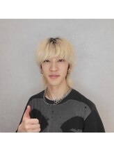 アース 札幌駅前店(HAIR&MAKE EARTH) アンジ 