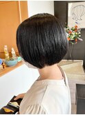 ショートボブ×ブラック