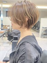 ショートボブ髪型40代50代60代前髪あり前髪なし【橋本】