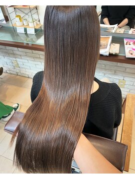 グリームバイフォルテ 藤枝(gream by FORTE) 髪質改善/ツヤ髪/縮毛矯正/トリートメント/ストレート/プラチナ