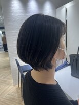 ショートボブ