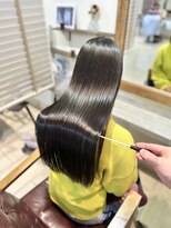 ラウラアンドロー(LAURA&RO) 髪質改善トリートメント絹髪縮毛矯正前髪大人レイヤーカット