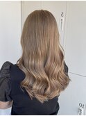 ナチュラルベージュ