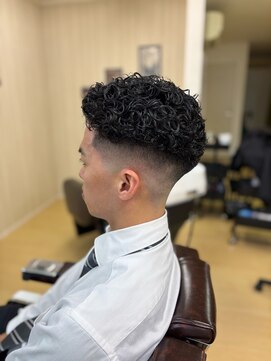 ハングアウト(Hangout) 宮城リョータパーマ×スキンフェード