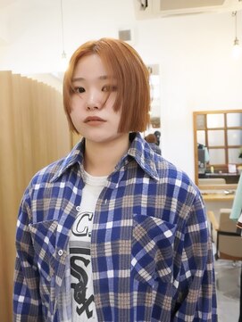 ディッセンバー 伊勢崎(December) 切りっぱなしボブ/ミニボブ/丸くないボブ/ヘーゼルベージュ