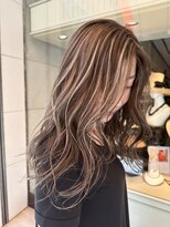 アンダーバーホワイト(_white) ハイライトブリーチ髪質改善トリートメントエクステ神戸三宮