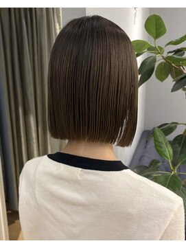 ジアン バイ ミルボン NU茶屋町+(GIEN by milbon) 切りっぱなしボブ/丸くならないボブ/中谷翔