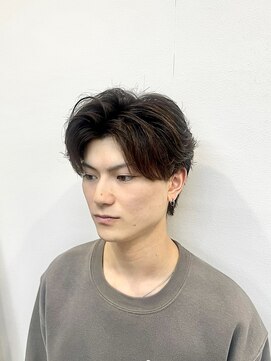 イロ メンズ 成田(iLo) 毛流れニュアンスパーマ