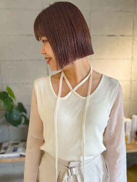 シロ(SHIRO) ボブ、切りっぱなしボブ【20代/30代/40代/宝塚】