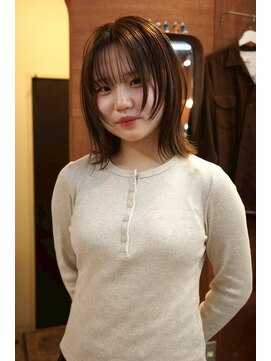 チャプター 問屋町(chapter) 顔まわりレイヤーカットウルフボブ髪質改善ミルクティーブラウン