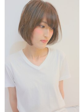 ルークス 中央林間(LOOOKS) 大人可愛い大人め前下がりショートヘアスタイル