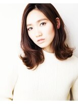 ネウィサリュー 立川(newi saLyu)&nbsp;30代40代小顔ふんわりくびれ無造作カールひし形Cカーブセミディ