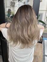 リエンス(RIENS)&nbsp;【RIENS】シャドウルーツベージュ×山本優舞