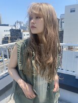 モーブ(MAUVE)&nbsp;ブロンドベージュ×ロングヘア