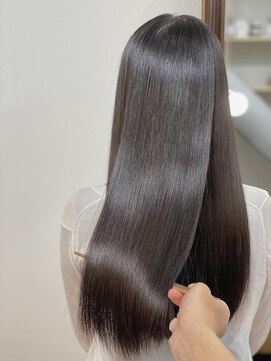 アールサロンギンザ(Rr SALON GINZA) R.HASサファイアtreatment