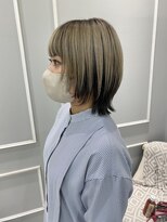 ウルフカット×サーフェスカラー