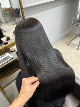 オズ 郡山桑野店(OZ) イメチェンハッシュカットフルバング似合わせレッドブラウン