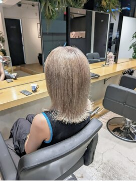 エイト 藤沢店(EIGHT fujisawa) ホワイトベージュ【藤沢】