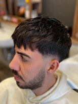 アストロ(ASTRO)&nbsp;20代30代40代メンズビジカジスキンフェード黒髪