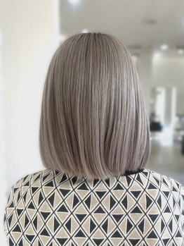 ヴェントフォンターナ(VENTO fontana)の写真/【落ち着いたツヤ感たっぷり】の上品カラーが叶う!!旬カラーで、少し背伸びした大人な雰囲気のあなたに☆