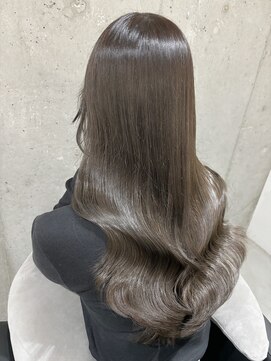 リリアン(ReLien) 艶髪ダークグレージュ